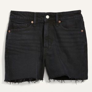 Old Navy High-Waisted O.G. Straight Cut Off Jean Shorts In Size 14
